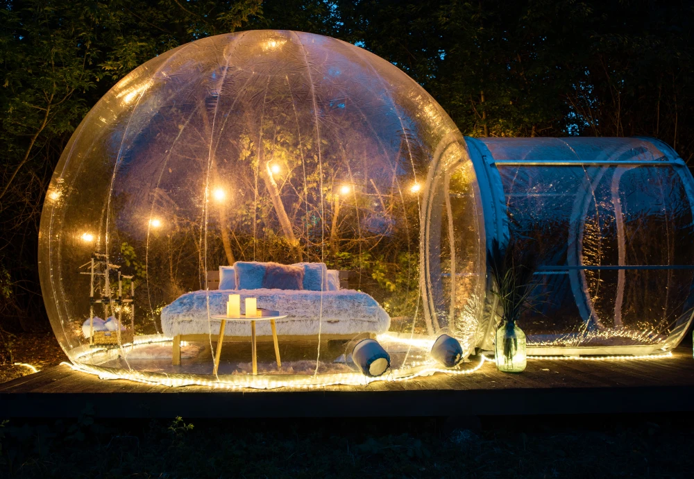 clear outdoor bubble tent